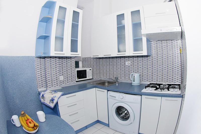 Luxury Apartment Near Rynok Square Lviv Exterior foto