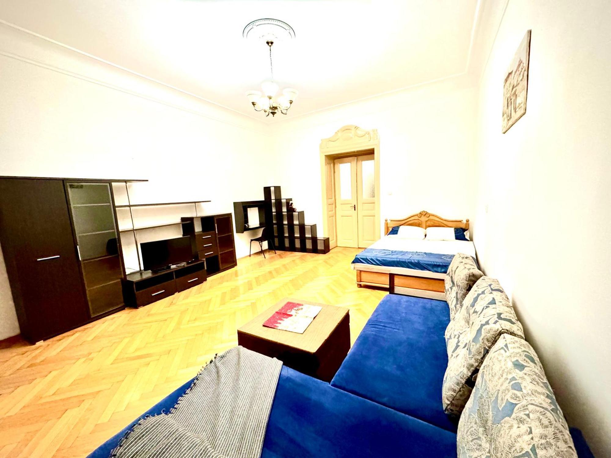 Luxury Apartment Near Rynok Square Lviv Exterior foto